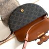 CELINE BESACE CUIR TRIOMPHE