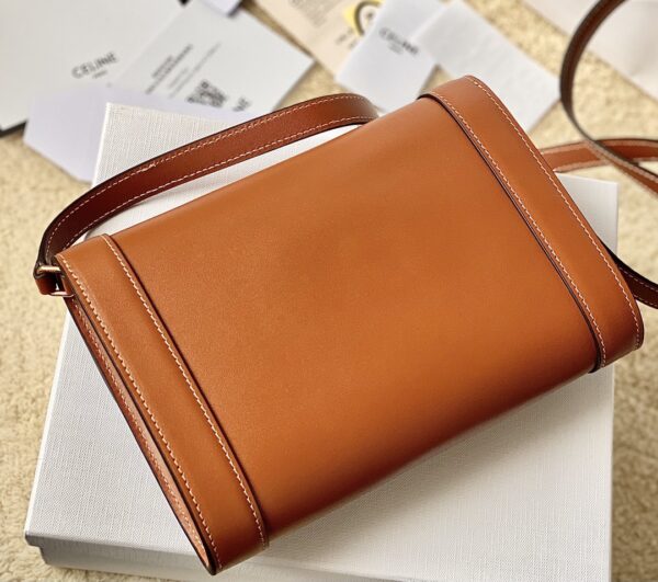 CELINE TRIOMPHE STRAP BAG