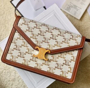 CELINE ENVELOPPE TRIOMPHE BAG