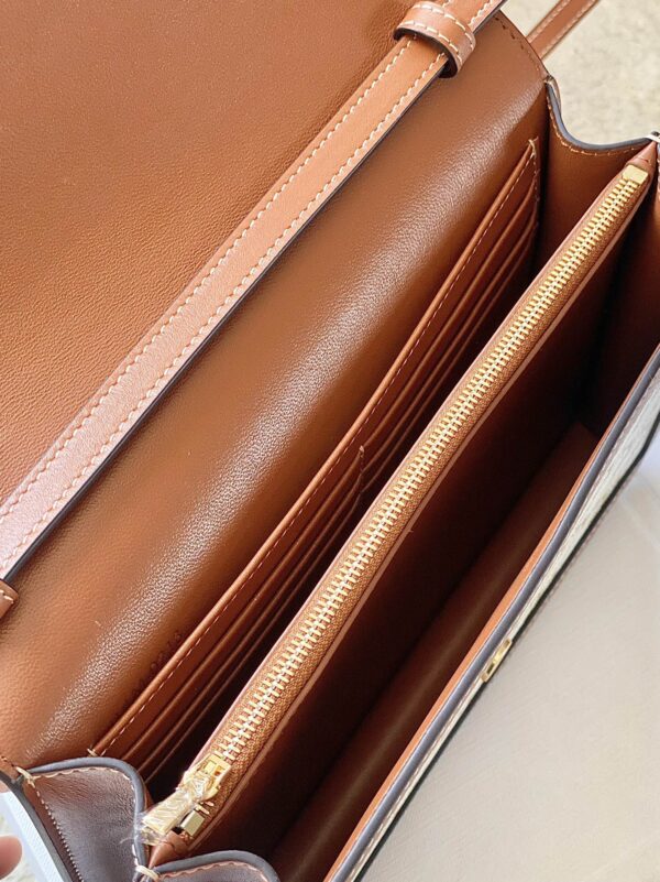 CELINE ENVELOPPE TRIOMPHE BAG
