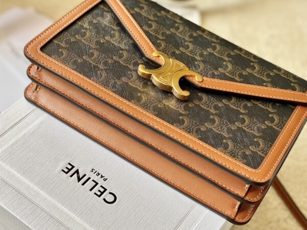 CELINE ENVELOPPE TRIOMPHE BAG