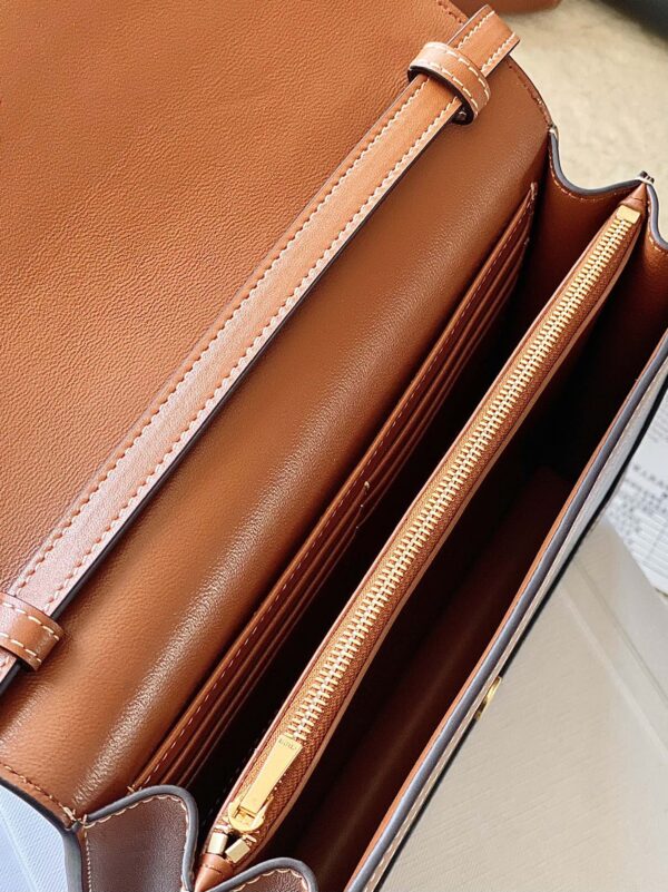 CELINE ENVELOPPE TRIOMPHE BAG