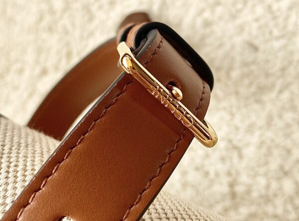 CELINE CLASSIQUE TRIOMPHE BAG