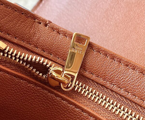 CELINE CLASSIQUE TRIOMPHE BAG