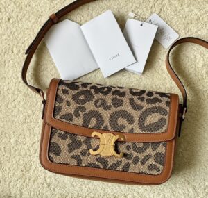 CELINE CLASSIQUE TRIOMPHE BAG