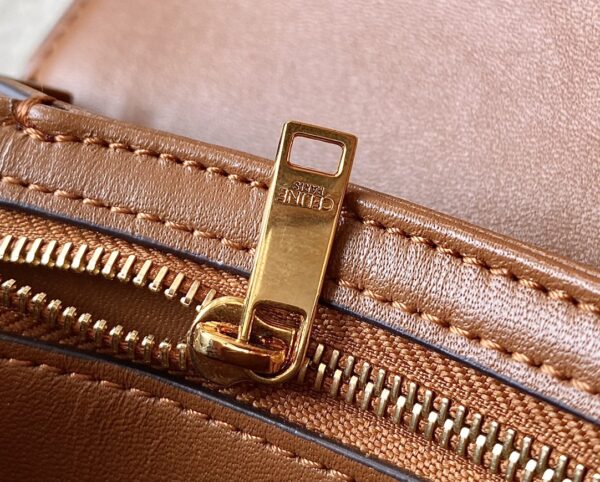 CELINE CLASSIQUE TRIOMPHE BAG