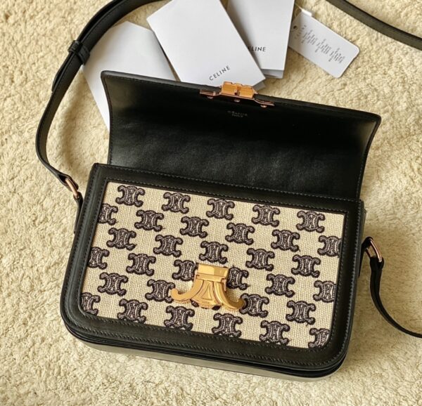 CELINE CLASSIQUE TRIOMPHE BAG