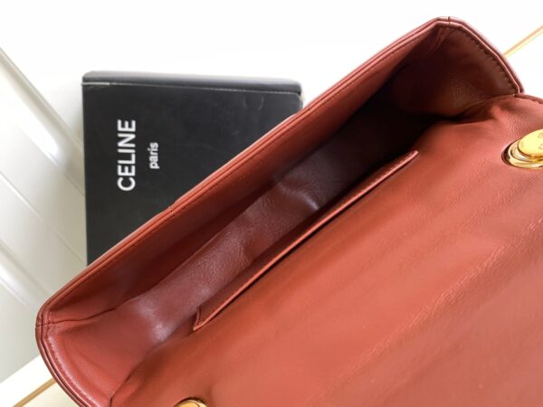 CELINE CHAIN SHOULDER BAG MATELASSE MONOCHROME