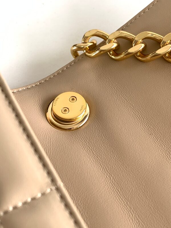 CELINE CHAIN SHOULDER BAG MATELASSE MONOCHROME