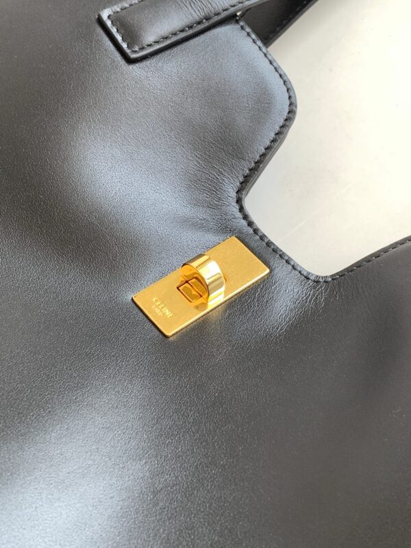 CELINE CABAS 16 IN SMOOTH CALFSKIN LIMESTONE
