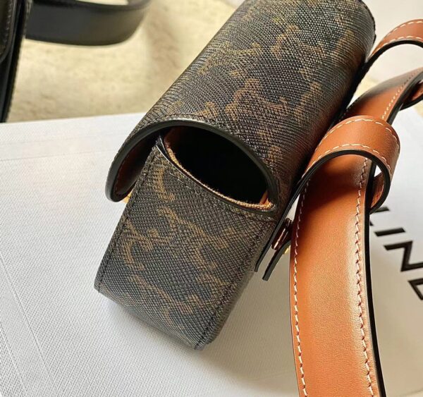 CELINE BELT BAG TRIOMPHE BELT IN TRIOMPHE CANVAS AND CALFSKIN