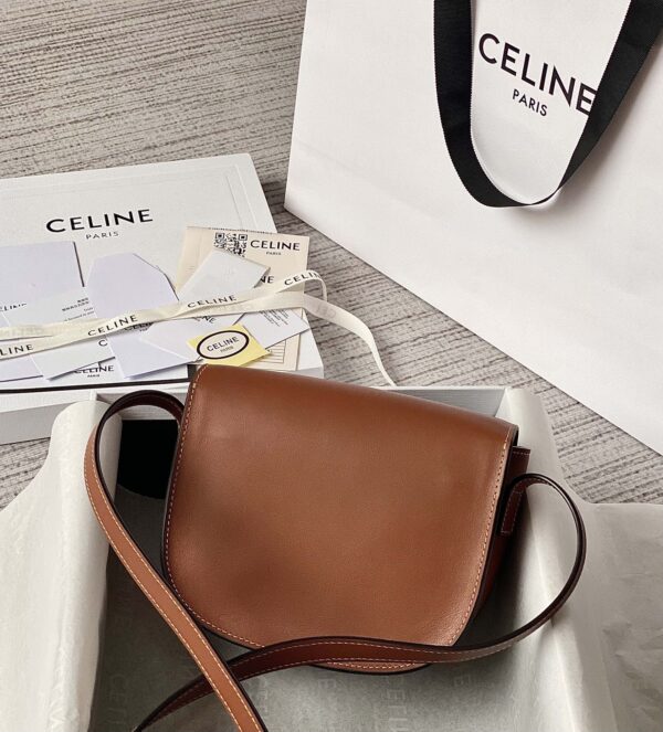 CELINE FOLCO CUIR TRIOMPHE
