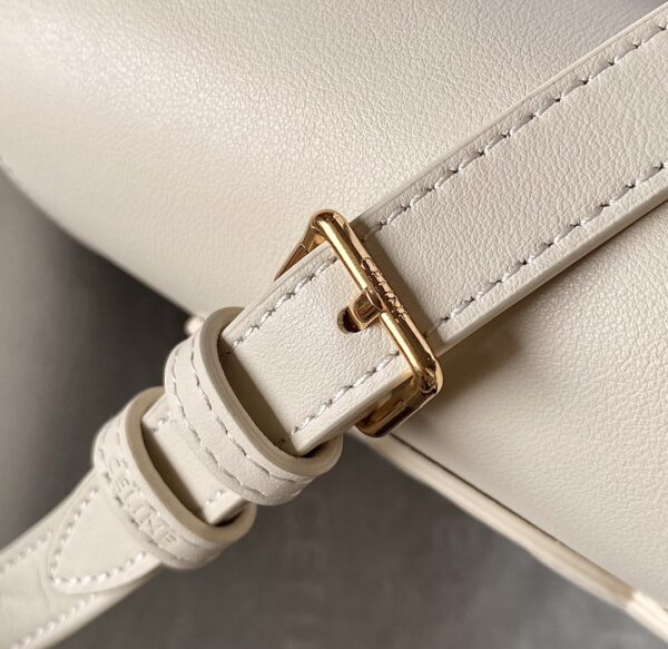 CELINE FOLCO CUIR TRIOMPHE