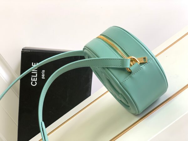 CELINE OVAL BAG CUIR TRIOMPHE