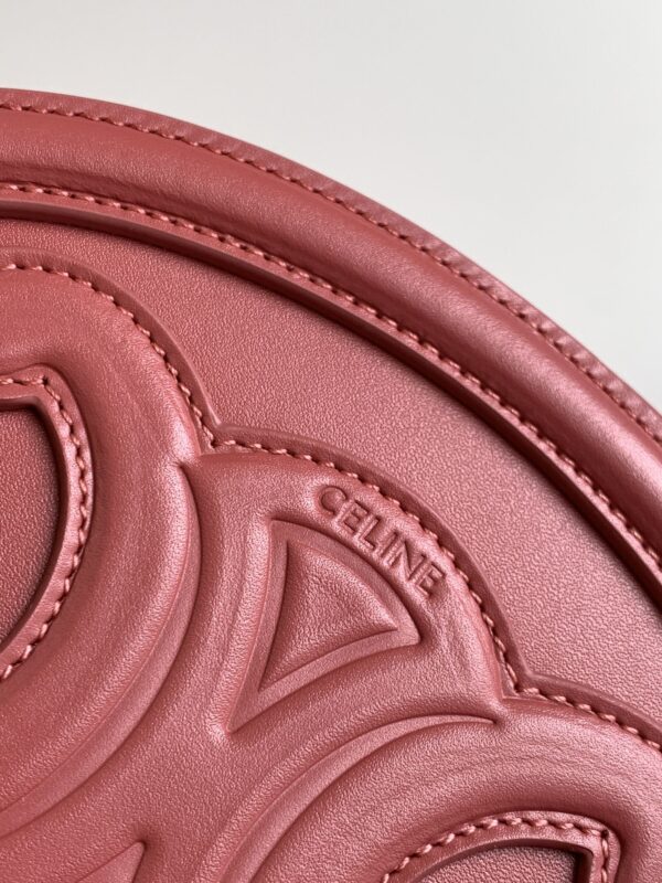 CELINE OVAL BAG CUIR TRIOMPHE