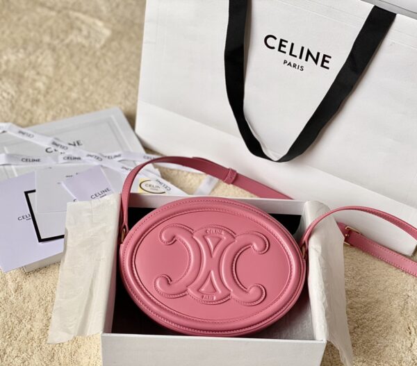 CELINE OVAL BAG CUIR TRIOMPHE