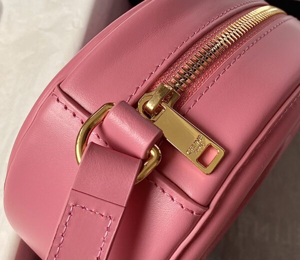 CELINE OVAL BAG CUIR TRIOMPHE