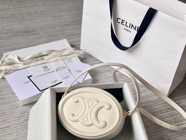 CELINE OVAL BAG CUIR TRIOMPHE
