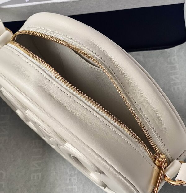 CELINE OVAL BAG CUIR TRIOMPHE