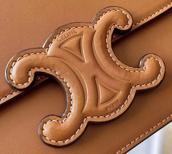 CELINE Cuir Triomphe