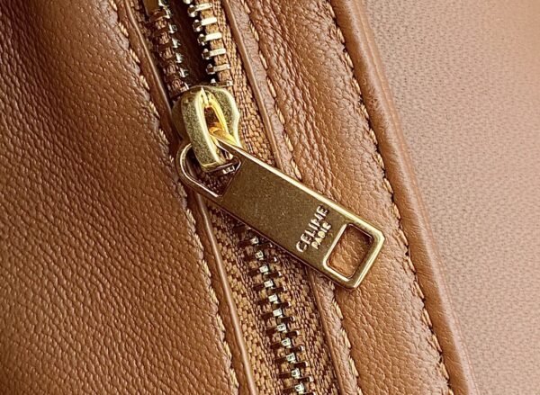 CELINE Cuir Triomphe