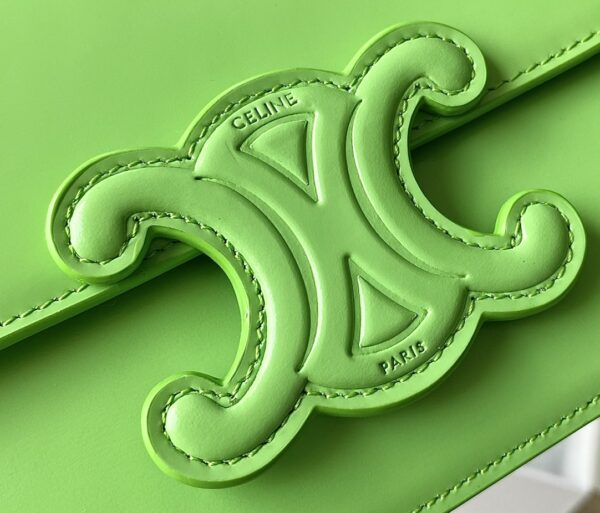 CELINE Cuir Triomphe