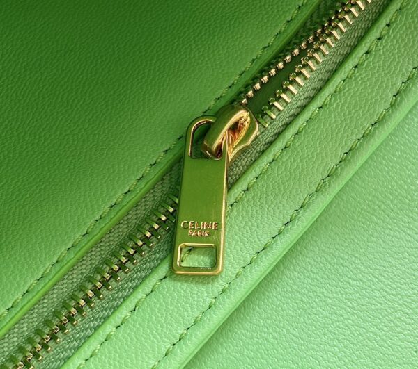 CELINE Cuir Triomphe