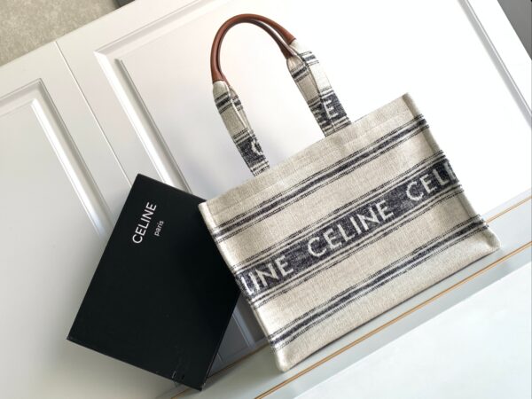 CELINE LARGE CABAS THAIS