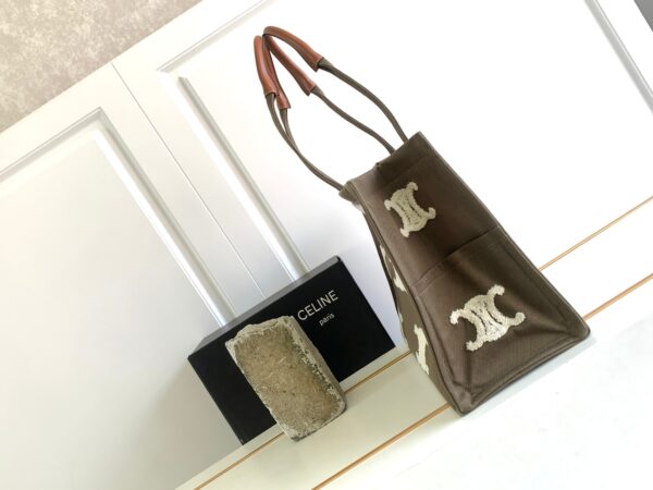 CELINE LARGE CABAS THAIS