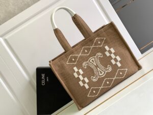 CELINE LARGE CABAS THAIS
