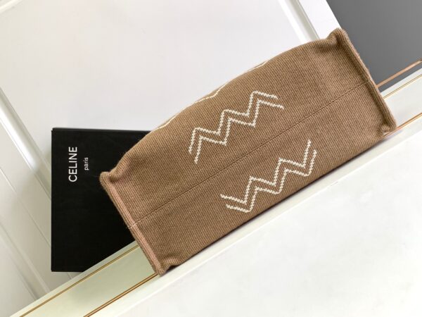 CELINE LARGE CABAS THAIS