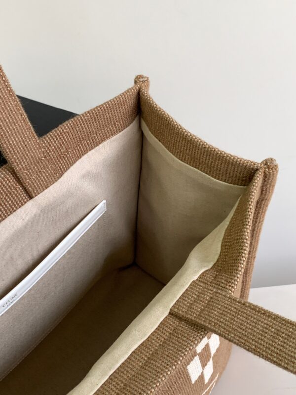 CELINE LARGE CABAS THAIS