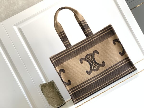 CELINE LARGE CABAS THAIS