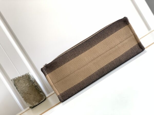 CELINE LARGE CABAS THAIS