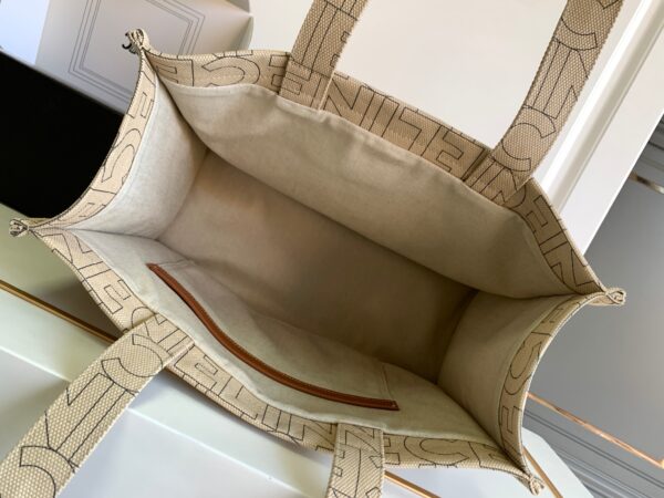 CELINE LARGE CABAS THAIS
