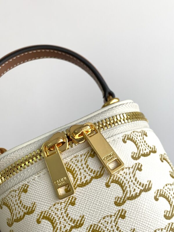 CELINE TRIOMPHE CANVAS