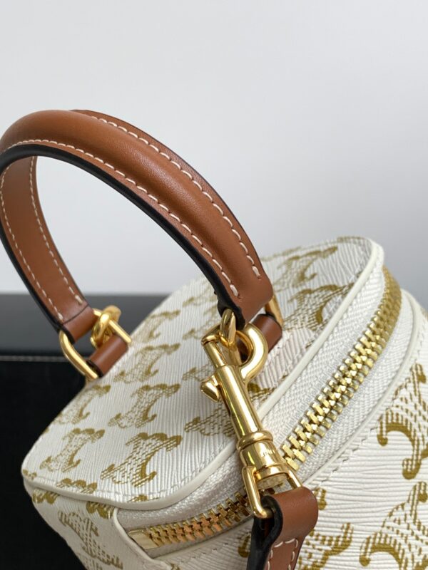 CELINE TRIOMPHE CANVAS