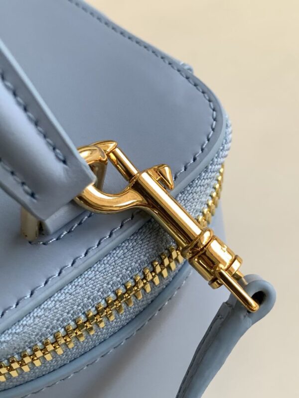 CELINE TRIOMPHE CANVAS