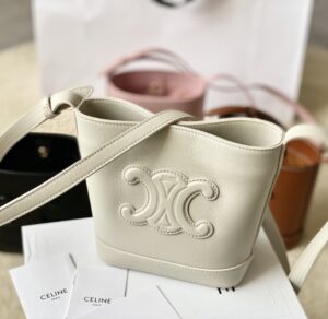 CELINE MINI BUCKET CUIR TRIOMPHE
