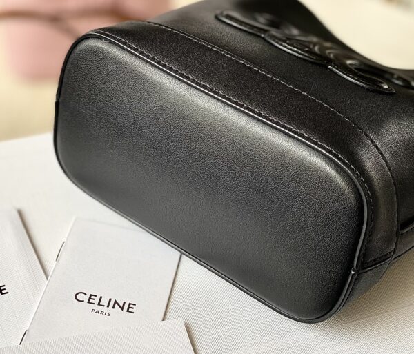 CELINE MINI BUCKET CUIR TRIOMPHE