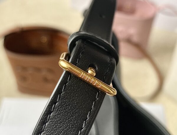 CELINE MINI BUCKET CUIR TRIOMPHE