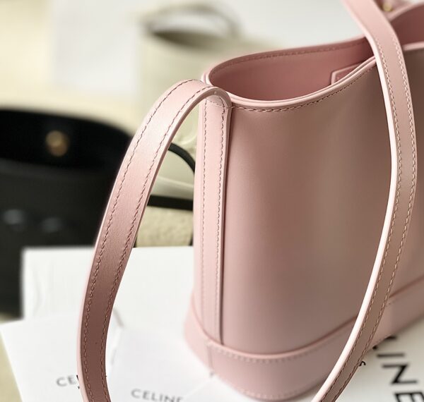 CELINE MINI BUCKET CUIR TRIOMPHE