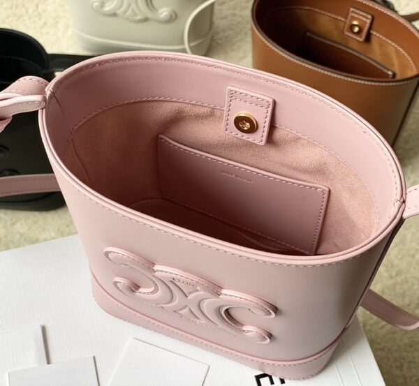 CELINE MINI BUCKET CUIR TRIOMPHE