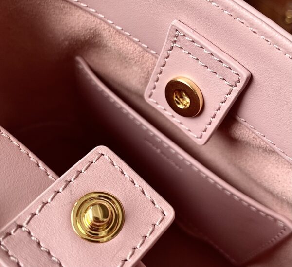 CELINE MINI BUCKET CUIR TRIOMPHE