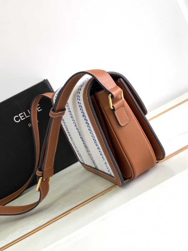 CELINE CLASSIQUE TRIOMPHE BAG