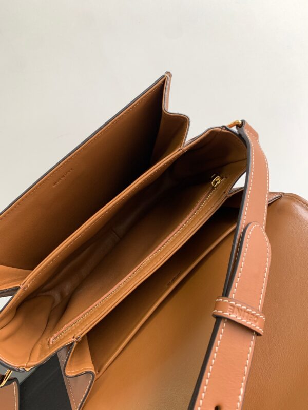 CELINE CLASSIQUE TRIOMPHE BAG