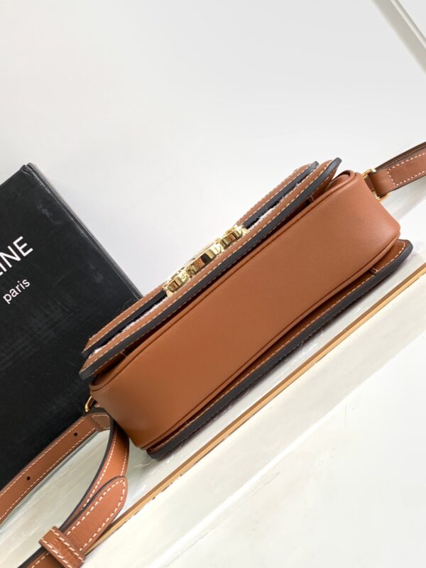 CELINE TEEN TRIOMPHE BAG
