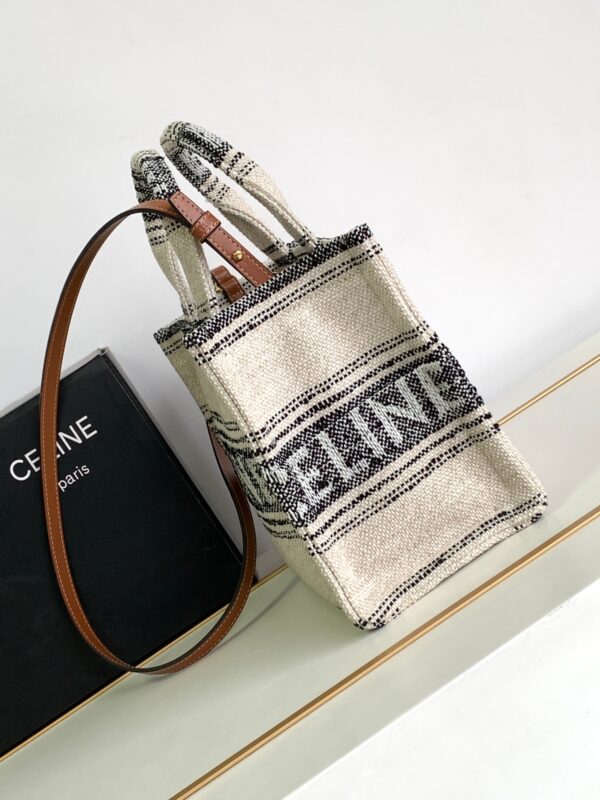 CELINE SMALL CABAS THAIS