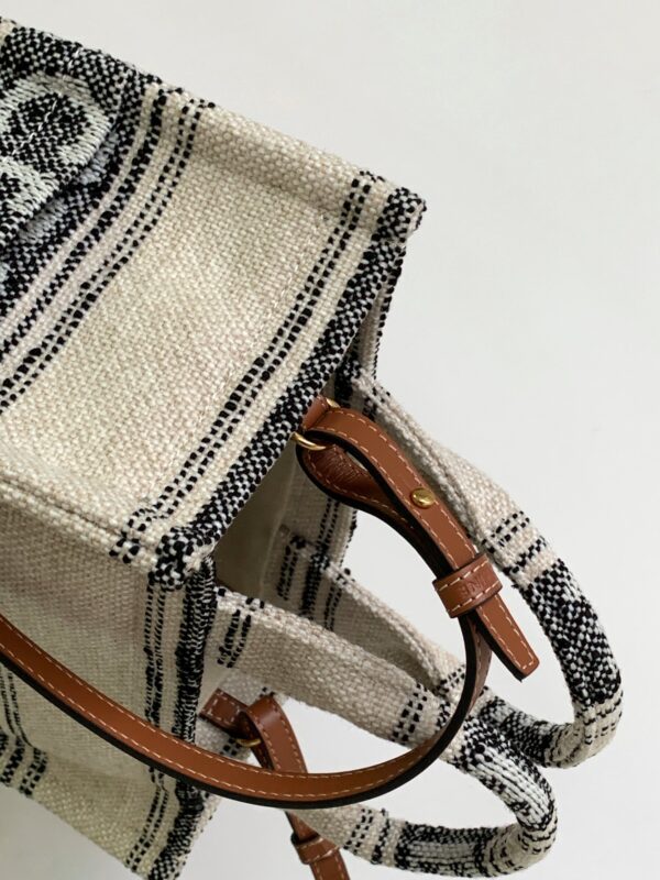 CELINE SMALL CABAS THAIS