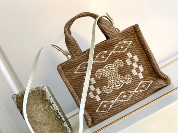 CELINE SMALL CABAS THAIS